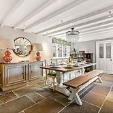 Honeypot Cottage - From 500 Per Night