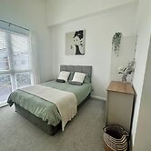 3 Bed-sleeps 6-garden-parking-pets