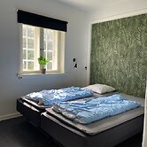 The Farm Managers House at Hindemae Estate Historic Charmed House