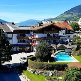 Hotel in the HEART