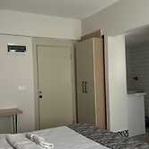 Gold Residence