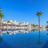 Unique Residence Hotel Golf & Spa