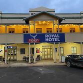 Royal Hotel