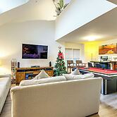 8 Mi to Dtwn Silver Spring: Convenient Condo