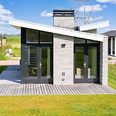 Holiday Home in Oud Ade Near Kaag Lakes