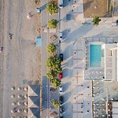 Avant Blue Boutique Hotel