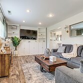 8 Mi to Henry Ford Museum: Westland Family Home