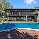 Zen Pandanus Point Pool - Backyard - Balcony