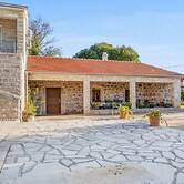 Holiday Home Stari Dvori