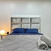 Vibrant City Retreat