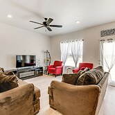 5 Mi to Trails: Townhome in Eagle Mountain