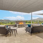 2 Mi to Lake Poway: Mtn-view Escape w/ Patio!