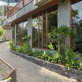 The Lumbung Jaya Resort