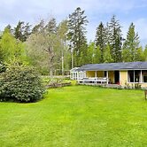 Cozy Summer Retreat in Graddo