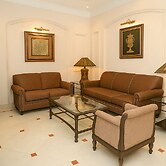 Nivaasa Apartment by Jadecaps