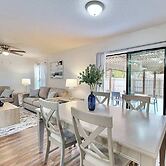 Brooksville Retreat! 3 Bed, 2 Bath!