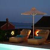 Corfelia Seaview Suites