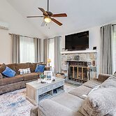 Steps to Jack Frost Ski Resort: Townhome w/ Decks