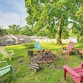 Powers Lake Gem: Peek-a-boo Views & Beach Access