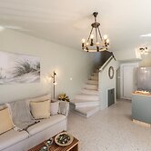 Larnaca Oneiro Seaside Villa