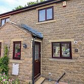 8 Wharfedale Mews