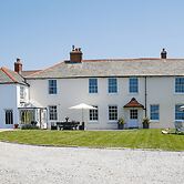 Porthcothan House