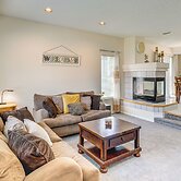 Pet-friendly Retreat w/ Fenced Yard in Denver