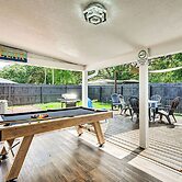 7 Mi to Busch Gardens: Lutz Home w/ Patio!
