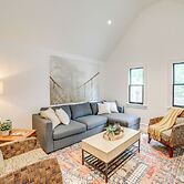 1 Mi to Dtwn Grand Rapids: Chic Condo w/ Balcony!