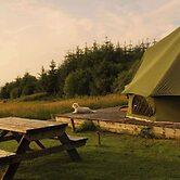 Glamping Pod - Sleeps 2 - Pets - Parking - Wifi