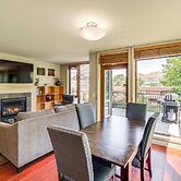 Steps to Lake Chelan: Condo w/ Resort Amenities!