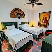 CASA SILVA HOTEL-CAFE