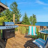 6 Mi to Main St: Oceanfront Cottage in Ketchikan