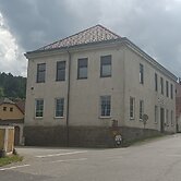 Frühstückspension Alte Volksschule