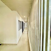 Hotel StayBird - Cove Kharadi
