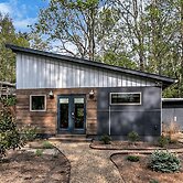 Cozy Laurel Cabin