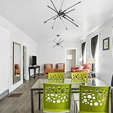 Downtown Detroit Gem 3 Bedrooms & Culture!