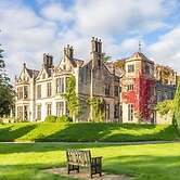 Kendal - Gothic Hall - Luxury Rooms or Apartment