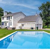Waterfront Home w/ Hot Tub in Bozman Village!