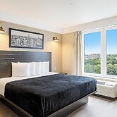 LIV Hotel Bronx - Newly Built