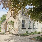 Host Stay Thornecroft