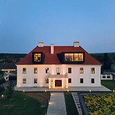 HERITAGE HOTEL KURIJA MIHALOVIĆ