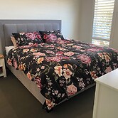 Alkimos Beach Family Accommodation