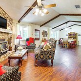 5 Mi to New Braunfels: Family-friendly Retreat