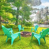 Snowmobile Trail On-site: Cozy Post Lake Retreat