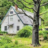 10 Mi to Newfoundland Lake: Updated Forest Retreat