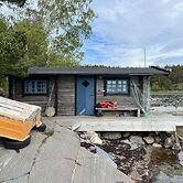 Seaside Cabin With Private Sauna