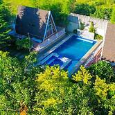 Di Bella Cabin Private Resort