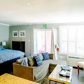 Updated Blue Mountain studio North Creek