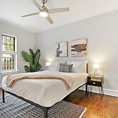 Lovely 1BR in Evanston -Elmwood 105